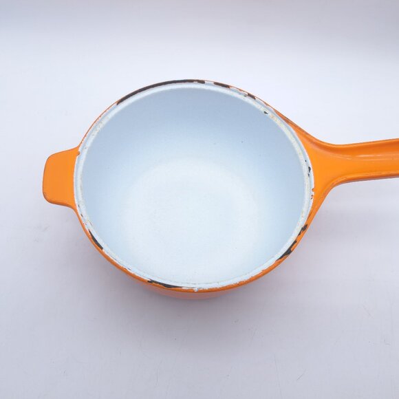 Orange Le Gourmet Iron Pot with Lid - Picture 6 of 11